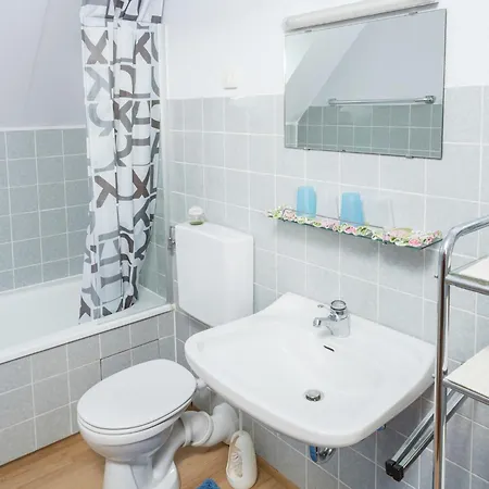 Zentrale In Haslach * هاسلاخ إيم كينزيجتال